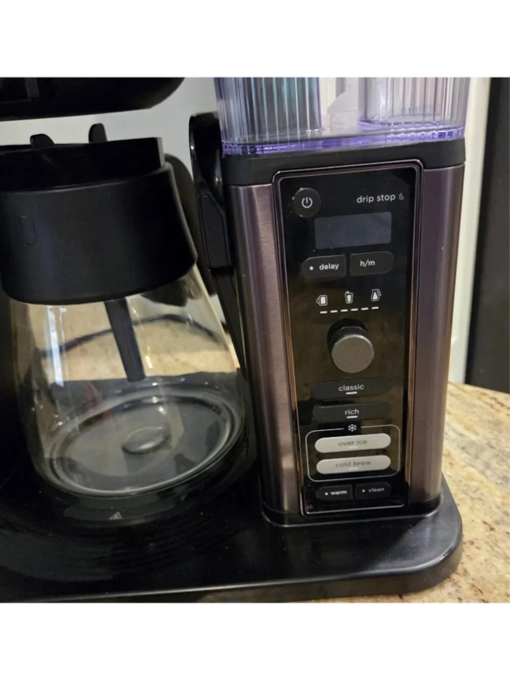 Ninja Hot & Iced Coffee Maker Single Serve to 10 Cup Carafe Drip Rapid Cold
